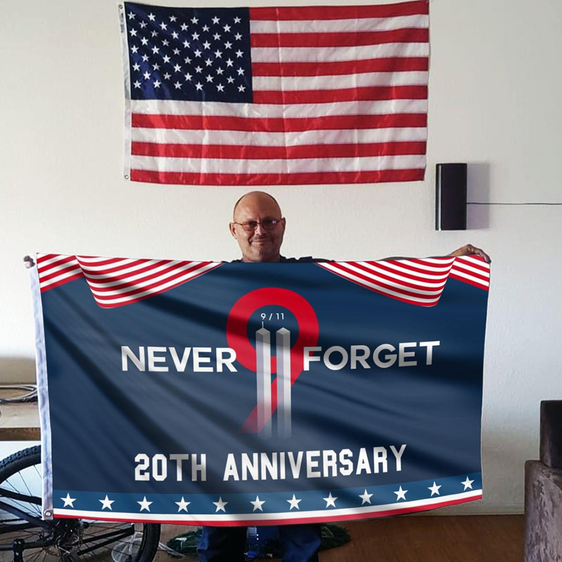9/11 Never forget 20th anniversary flag