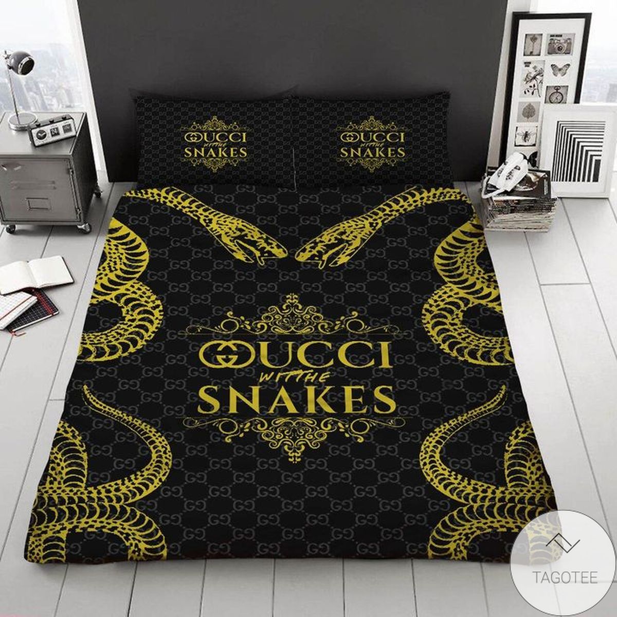 Gucci Snake Bedding Set
