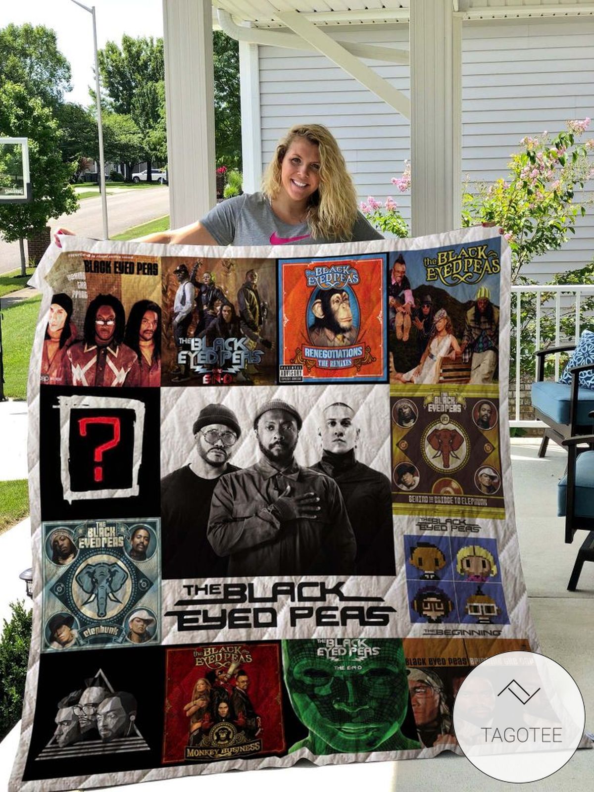 Black Eyed Peas Tour Quilt Blanket