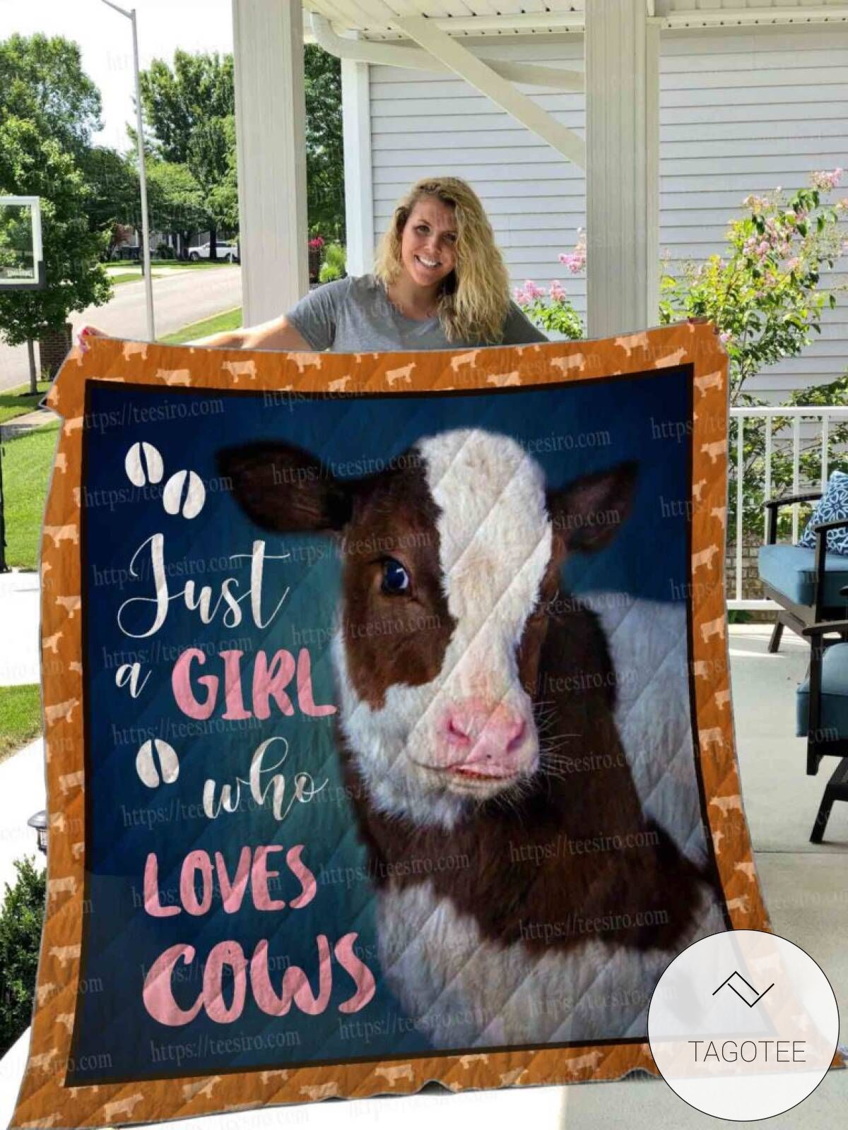 Girl Loves Cows Quilt Blanket